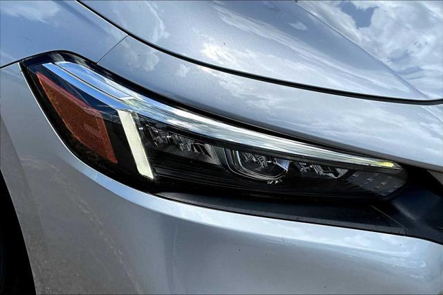 Photo of 2022 Lunar Silver Metallic Honda Civic
