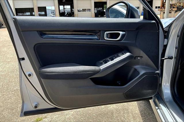 Photo of 2022 Lunar Silver Metallic Honda Civic