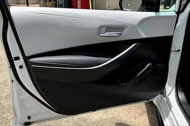 Photo of 2023 Ice Cap Toyota Corolla