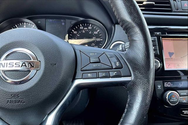 Photo of 2018 Caspian Blue Nissan Rogue