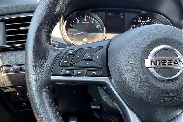 Photo of 2018 Caspian Blue Nissan Rogue
