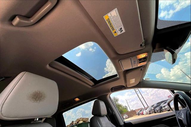 Photo of 2018 GRAY Honda Odyssey