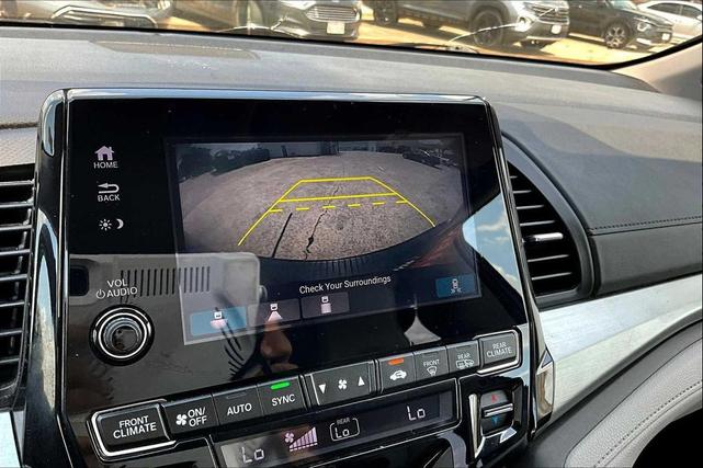 Photo of 2018 GRAY Honda Odyssey