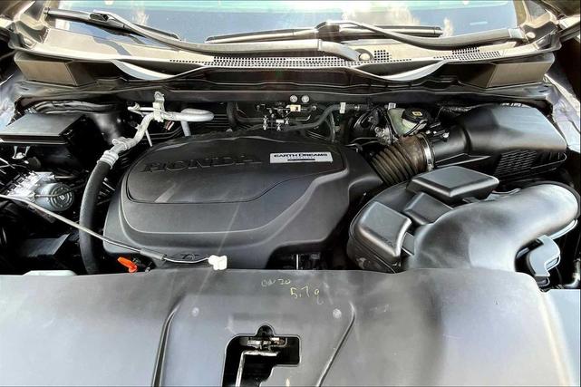 Photo of 2018 GRAY Honda Odyssey