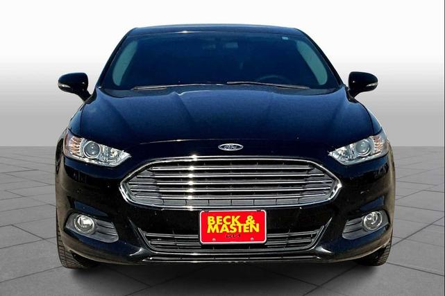 Photo of 2016 Shadow Black Ford Fusion