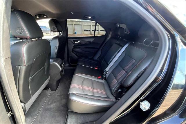Photo of 2023 Mosaic Black Metallic Chevrolet Equinox