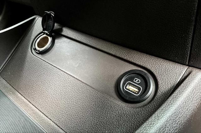 Photo of 2022 Quartz White Hyundai SANTA FE