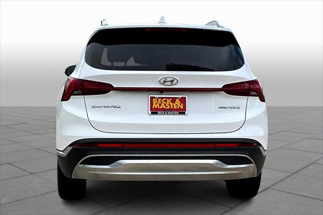 Photo of 2022 Quartz White Hyundai SANTA FE