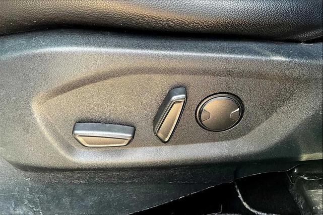 Photo of 2019 Magnetic Metallic Ford Explorer