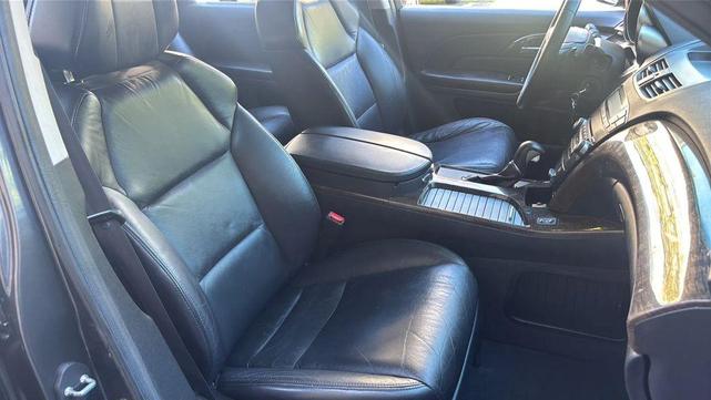 Photo of 2011 Gray Acura MDX