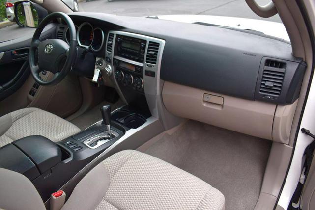 Photo of 2008 Natural White Toyota 4Runner