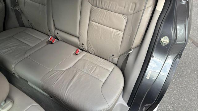 Photo of 2012 Gray Honda CR-V