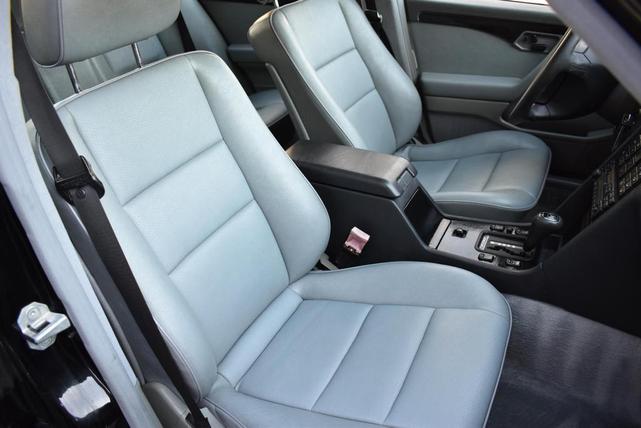 Photo of 1995 Black Mercedes-Benz C-Class