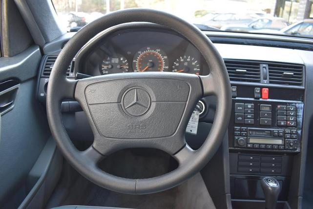 Photo of 1995 Black Mercedes-Benz C-Class