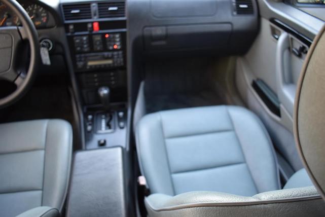 Photo of 1995 Black Mercedes-Benz C-Class