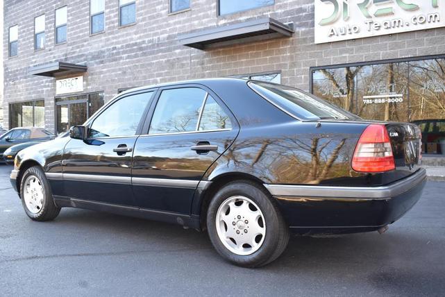 Photo of 1995 Black Mercedes-Benz C-Class