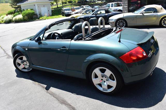 Photo of 2001 Desert Green Pearl Effect Audi TT