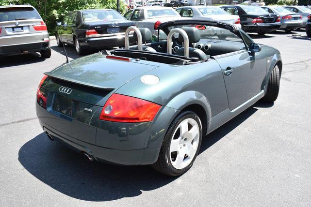 Photo of 2001 Desert Green Pearl Effect Audi TT