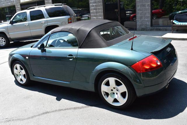 Photo of 2001 Desert Green Pearl Effect Audi TT