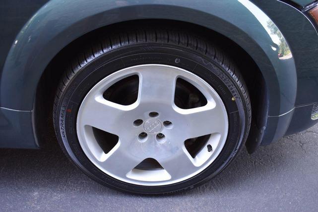 Photo of 2001 Desert Green Pearl Effect Audi TT