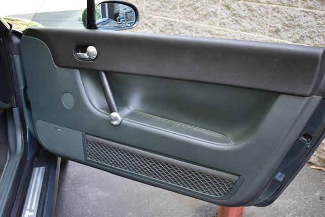Photo of 2001 Desert Green Pearl Effect Audi TT