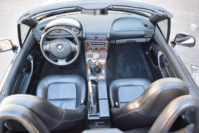Photo of 2000 Black BMW Z3