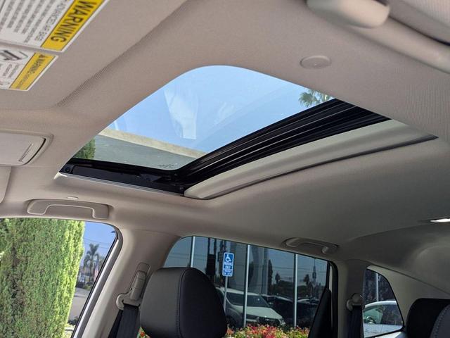 Photo of 2026 White Honda CR-V