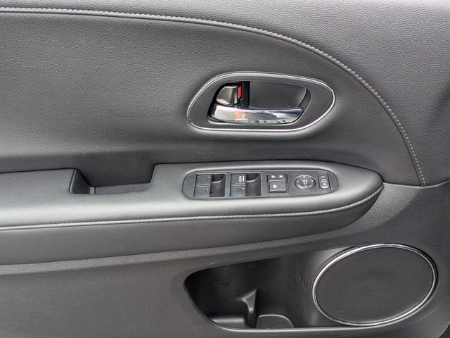 Photo of 2021 Modern Steel Metallic Honda HR-V