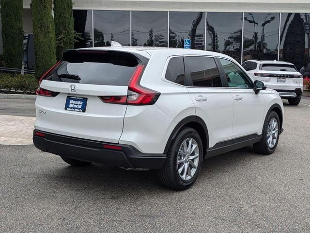 Photo of 2026 White Honda CR-V