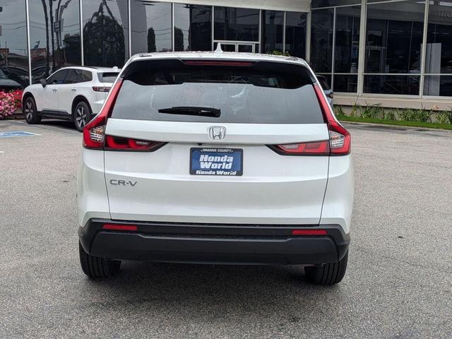 Photo of 2026 White Honda CR-V