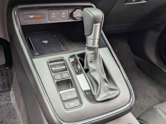 Photo of 2026 White Honda CR-V
