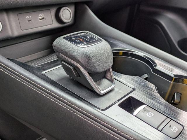 Photo of 2021 Tan Nissan Rogue