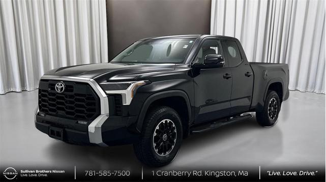 Photo of 2022 Midnight Black Metallic Toyota Tundra