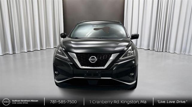 Photo of 2021 Magnetic Black Pearl Nissan Murano