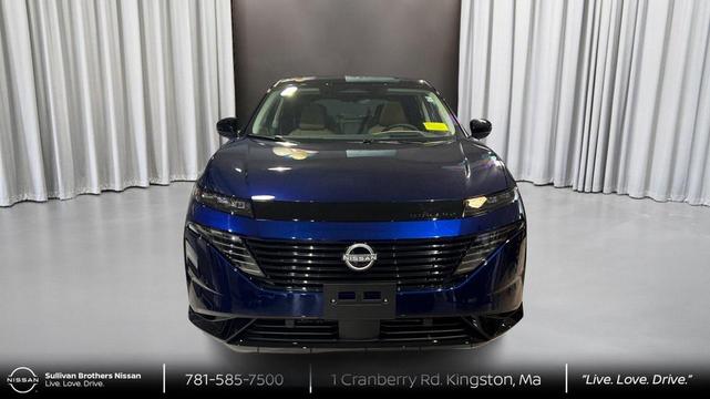 Photo of 2025 Deep Ocean Blue Pearl/Super Black Nissan Murano