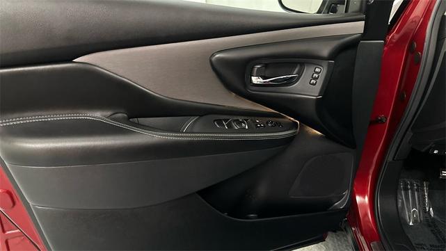 Photo of 2022 Scarlet Ember Tintcoat Nissan Murano