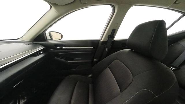 Photo of 2023 Pearl White Tricoat Nissan Altima