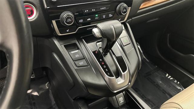 Photo of 2019 Platinum White Pearl Honda CR-V