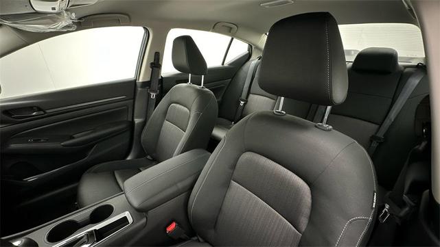 Photo of 2024 Super Black Nissan Altima