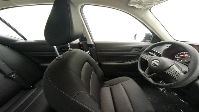 Photo of 2024 Super Black Nissan Altima