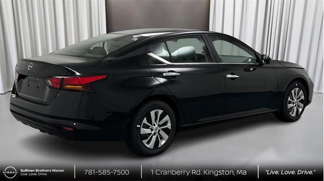 Photo of 2024 Super Black Nissan Altima