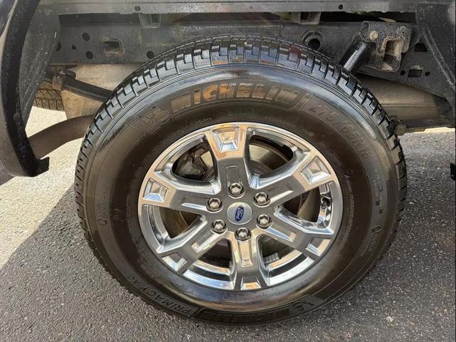 Photo of 2019 Agate Black Metallic Ford F-150