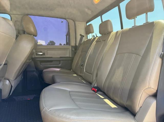 Photo of 2012 Bright White Clearcoat RAM 2500