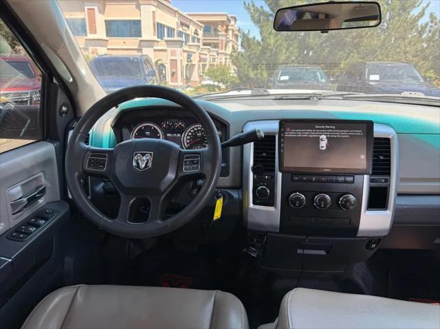 Photo of 2012 Bright White Clearcoat RAM 2500