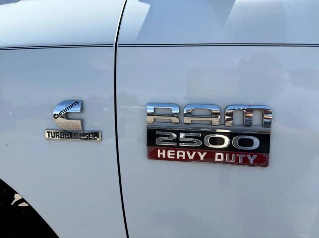 Photo of 2012 Bright White Clearcoat RAM 2500