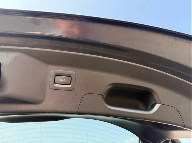 Photo of 2021 Jet Black Mica Mazda CX-9