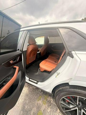 Photo of 2023 Glacier White Metallic Audi Q8