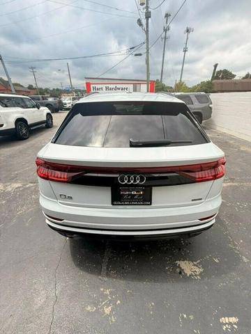 Photo of 2023 Glacier White Metallic Audi Q8