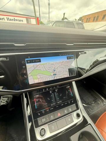Photo of 2023 Glacier White Metallic Audi Q8