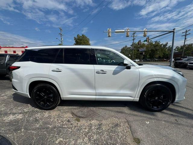 Photo of 2024 Wind Chill Pearl Lexus TX 350